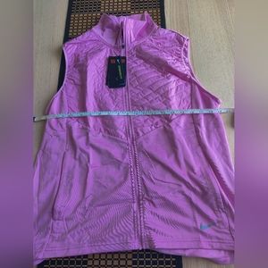 Nike women vest XL